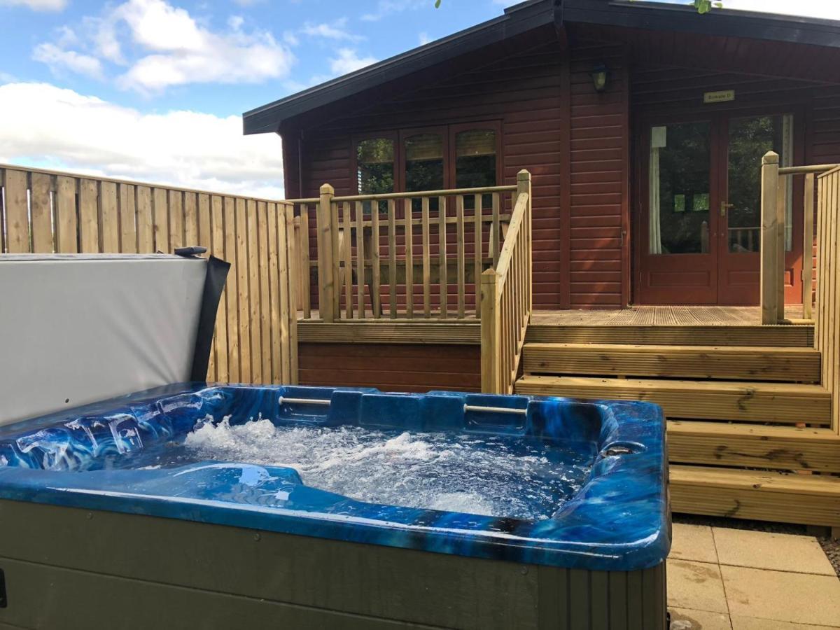 Campsie Glen Holiday Park Fintry Номер фото