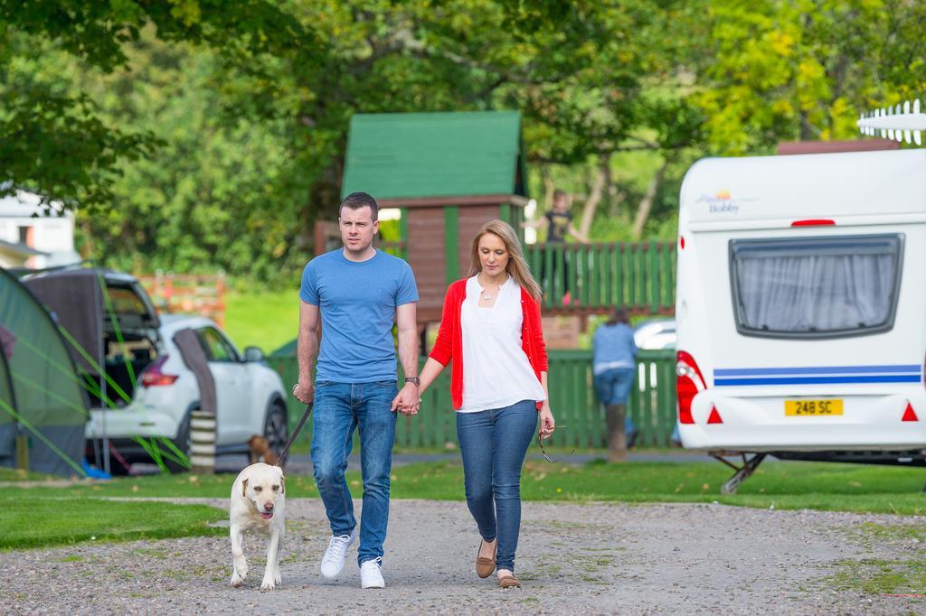 Campsie Glen Holiday Park Fintry Экстерьер фото