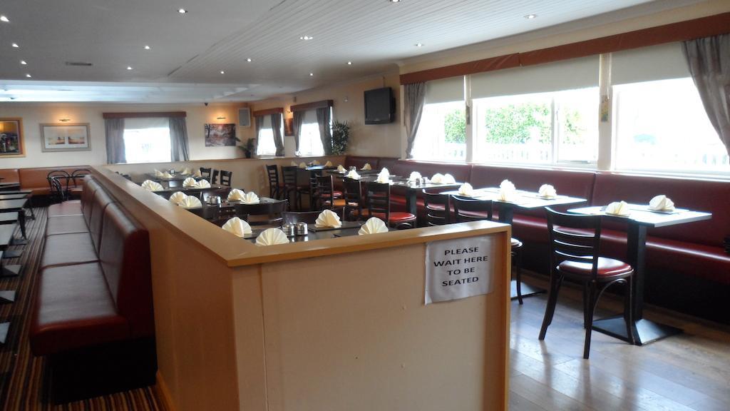 Campsie Glen Holiday Park Fintry Экстерьер фото