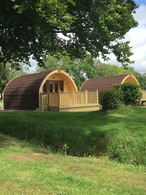 Campsie Glen Holiday Park Fintry Экстерьер фото